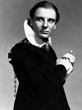 莎剧演员,演绎传奇人生